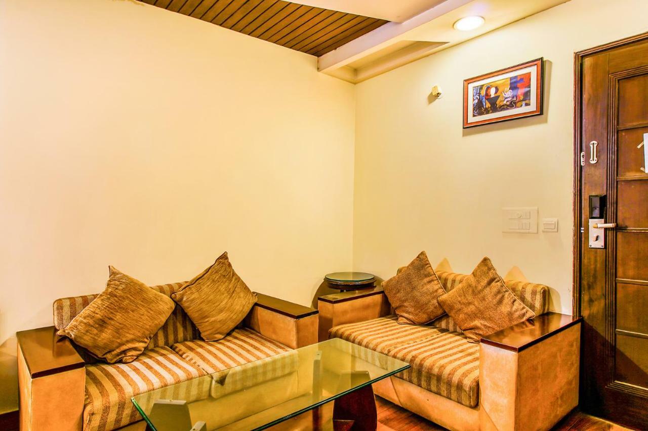 Fabhotel Stay Residency Nuova Delhi Esterno foto