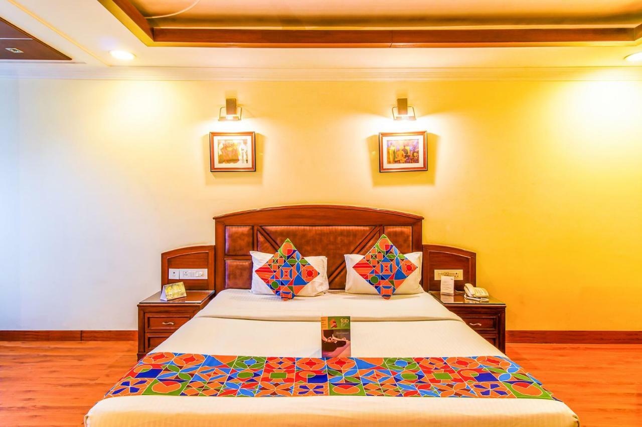 Fabhotel Stay Residency Nuova Delhi Esterno foto